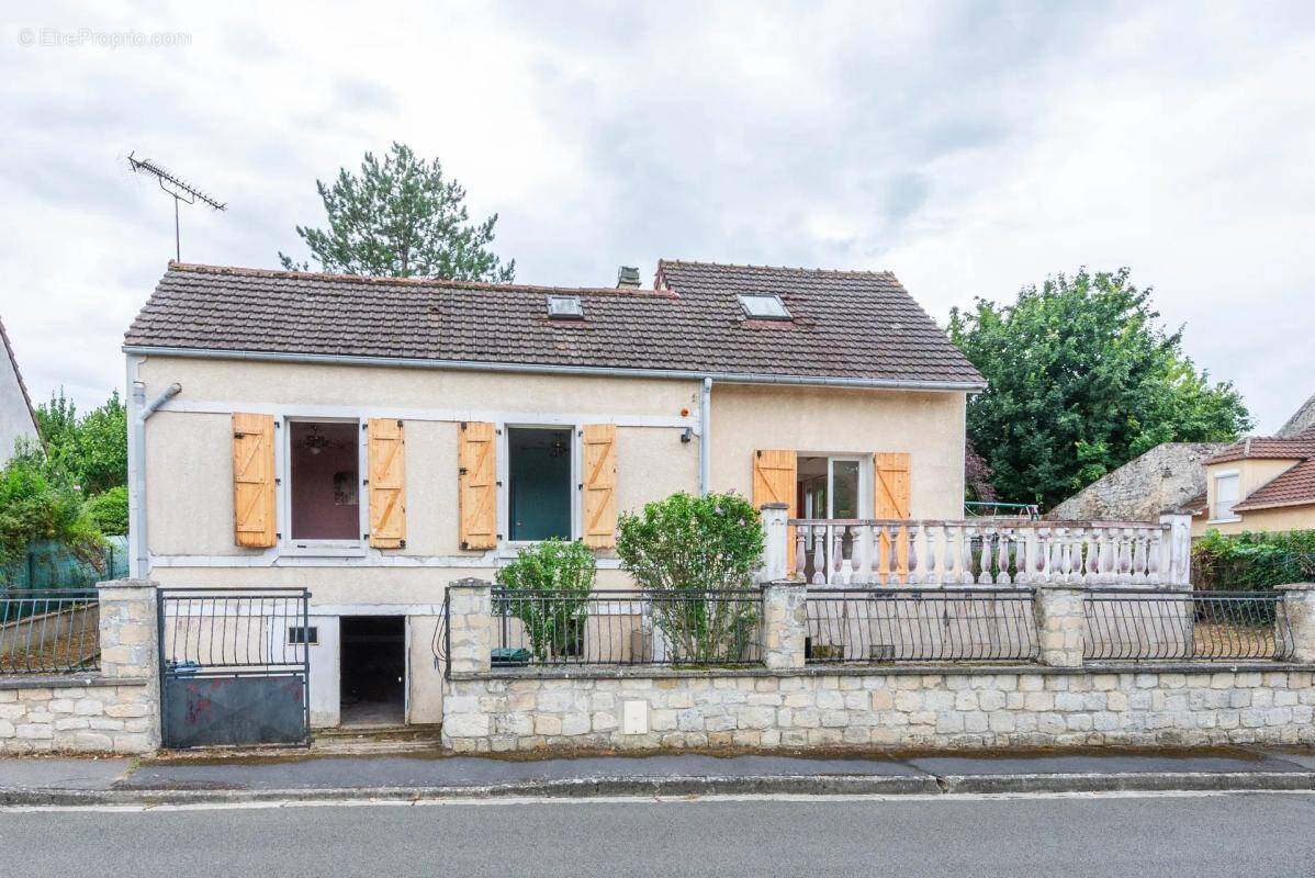 Maison de 4 pièces de 83,21 m² à Mours - photo 1