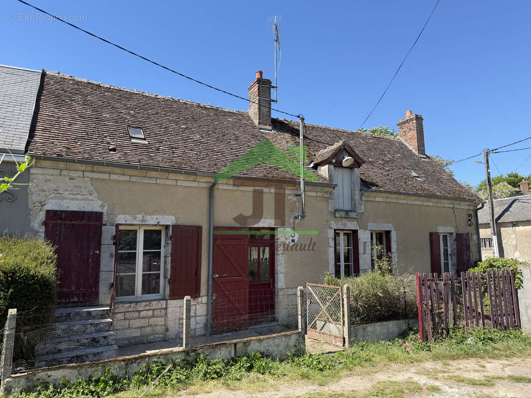 Maison à MOISY