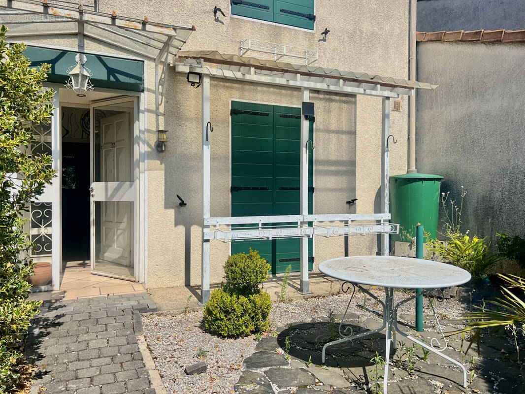 Maison à COMMUNAY
