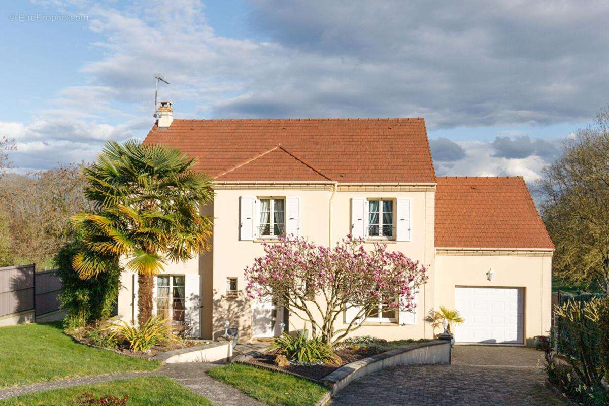 Maison à JAMBVILLE