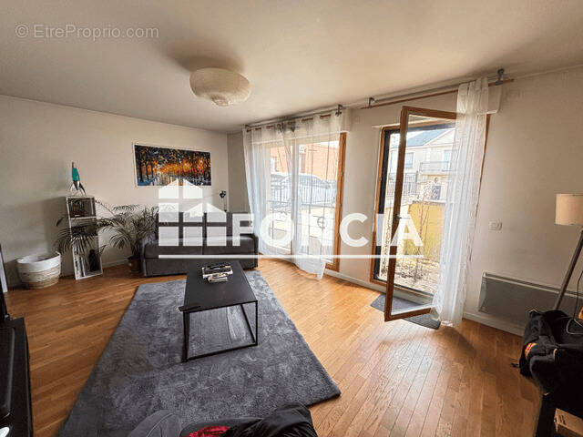 Appartement à NOGENT-SUR-MARNE