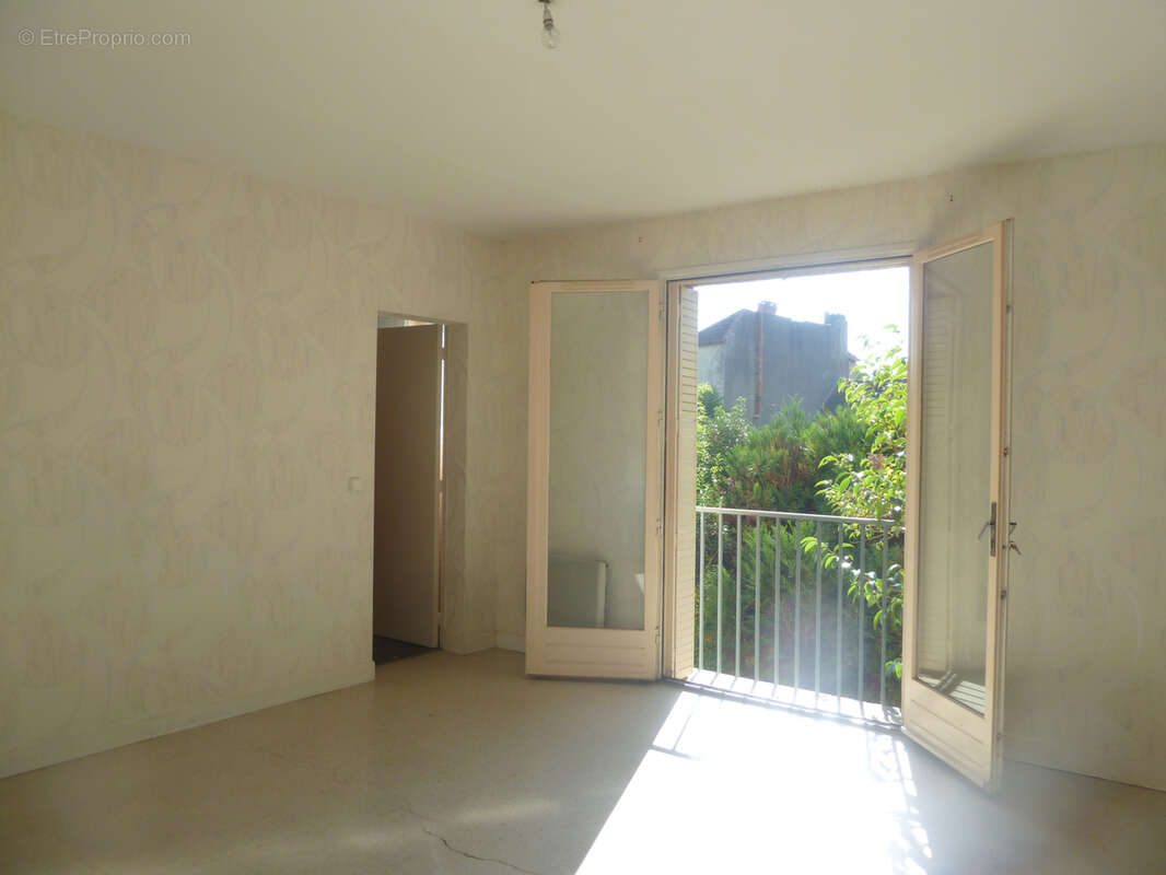 Maison familiale de 119 m2 avec garage et jardin - photo 12