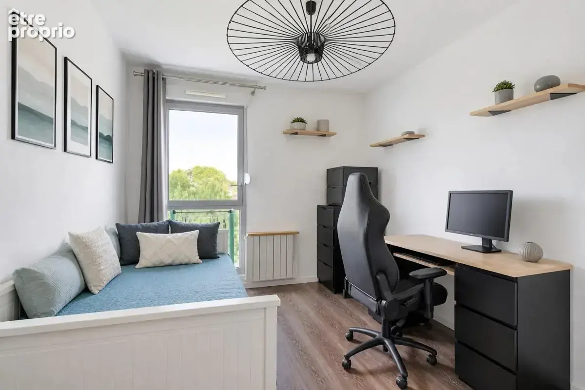 Appartement de 3 pièces de 67,30 m² à Vaulx-en-Velin - photo 4