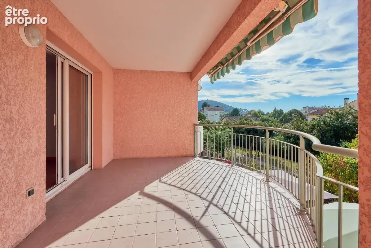 EXCLUSIVITÉ - Appartement T3 de 68 m² avec terrasse et garage - Manosque - photo 4