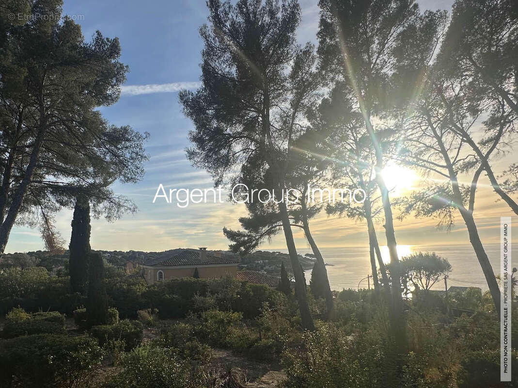 Appartement à SANARY-SUR-MER