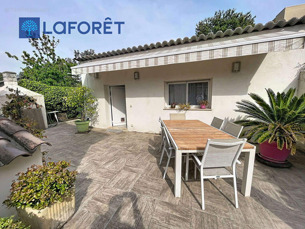 Maison à CAGNES-SUR-MER