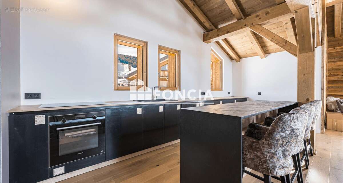 L’élégance alpine en pied de pistes : superbe chalet 4 chambres à Crest-Voland - photo 9