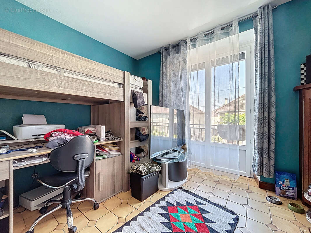 Maison à BRIVE-LA-GAILLARDE