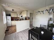 Appartement à SAINTE-GENEVIEVE-DES-BOIS