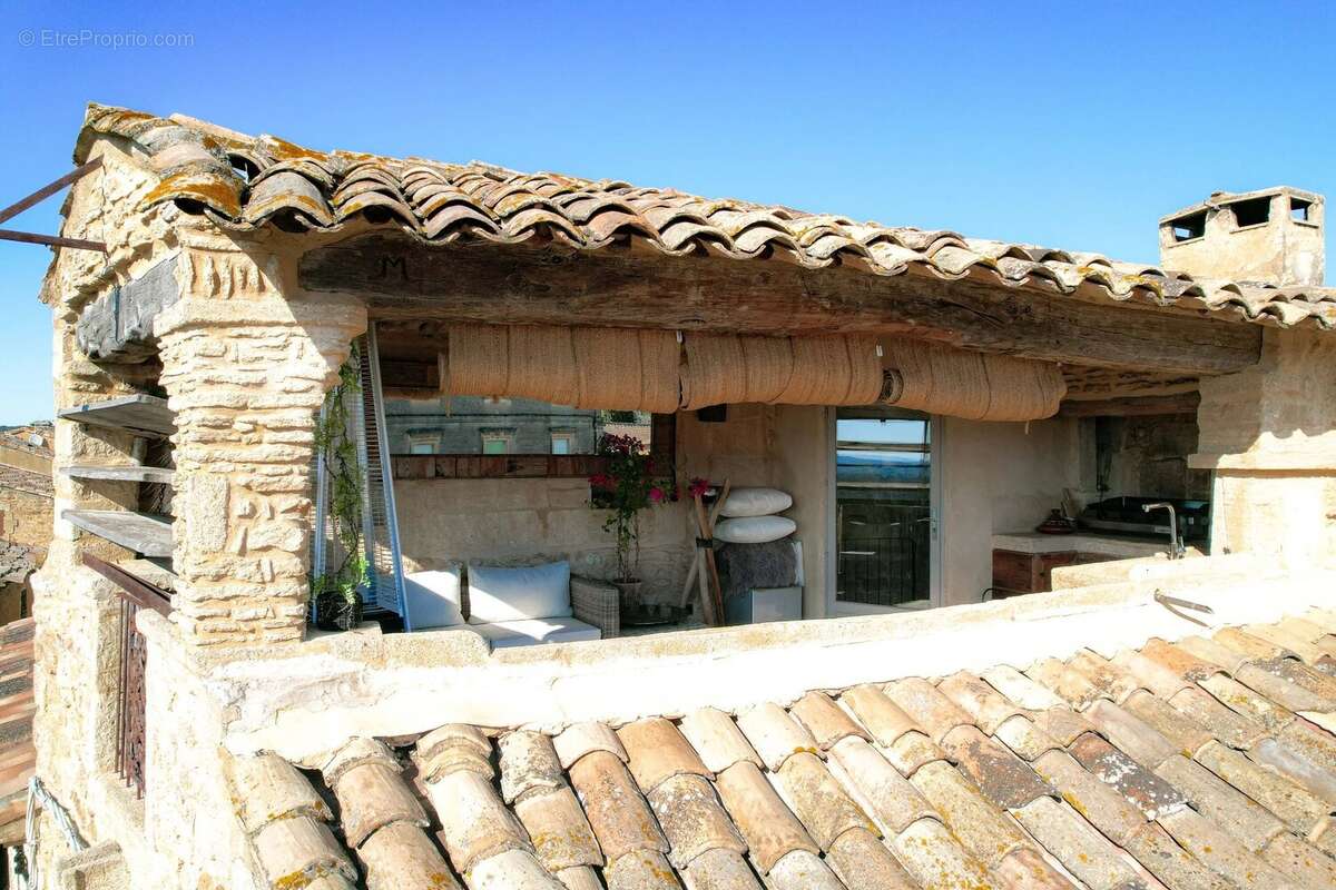 Maison à UZES