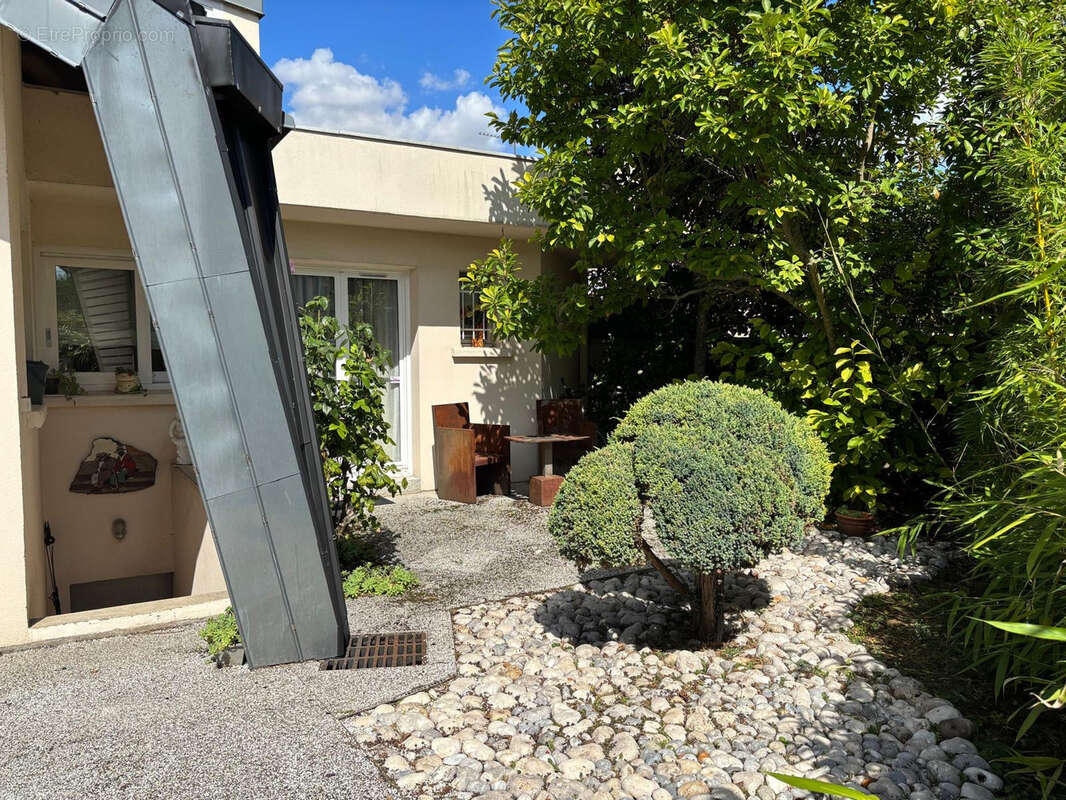 Maison à AULNAY-SOUS-BOIS