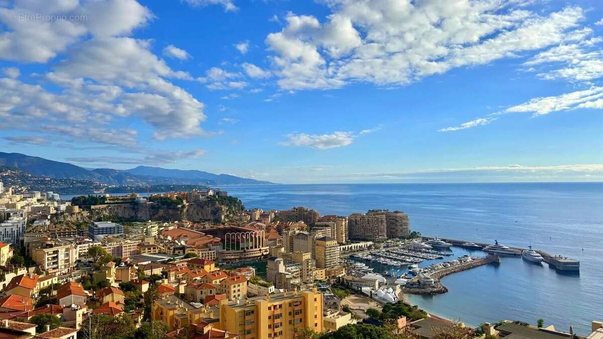 Appartement à CAP-D'AIL