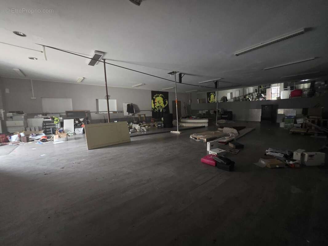 Maison à MONTELIMAR