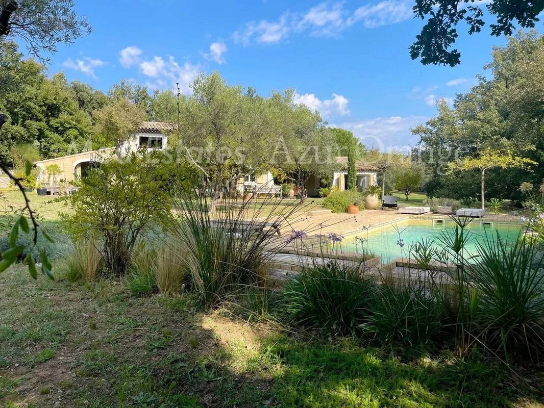 Maison à LA GARDE-FREINET