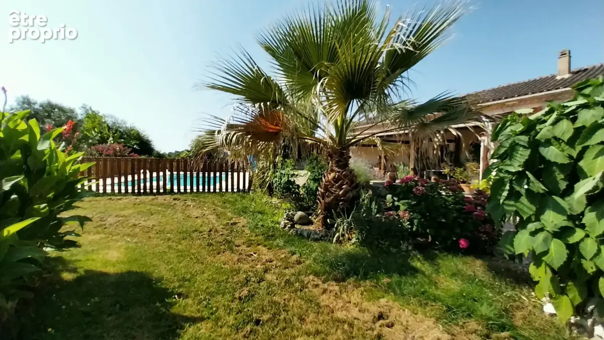 Maison en Pierre avec une piscine et 2ha de terrain située dans un hameau à proximité de Périgueux; - photo 27