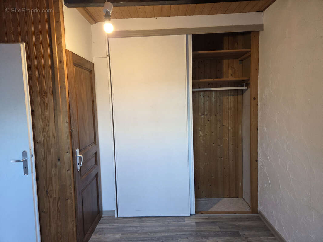 Appartement à GRANGES-NARBOZ