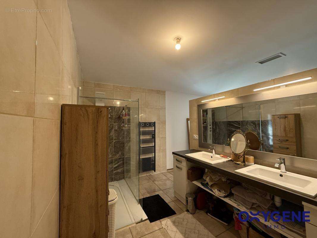 Maison à SAINT-CYPRIEN