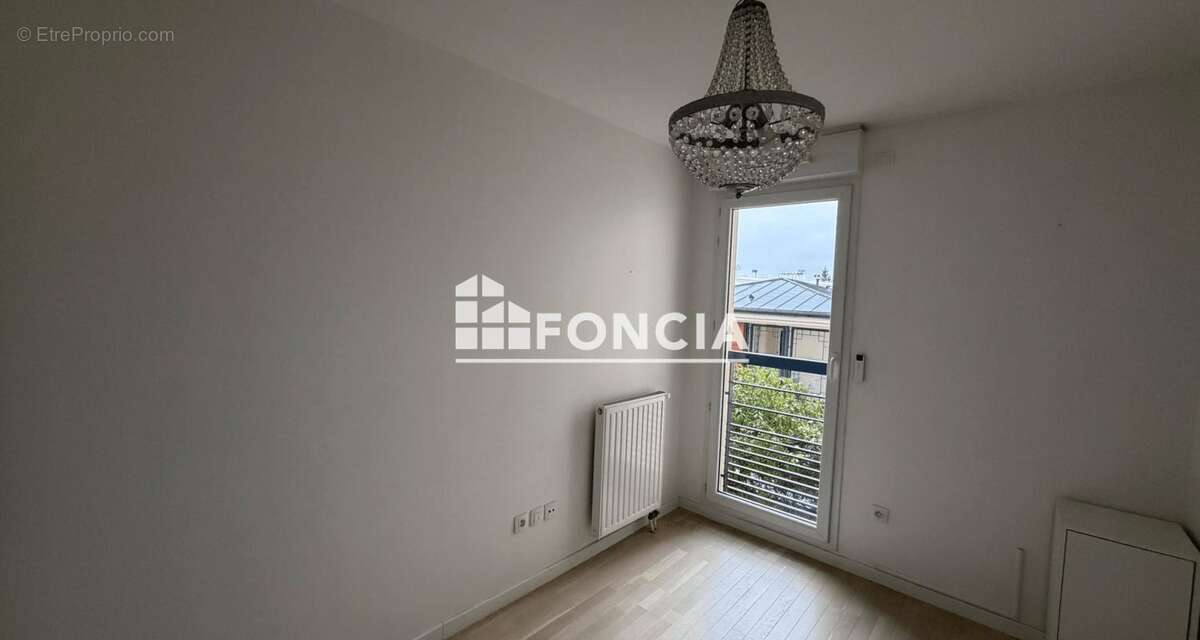 Appartement à BOURG-LA-REINE