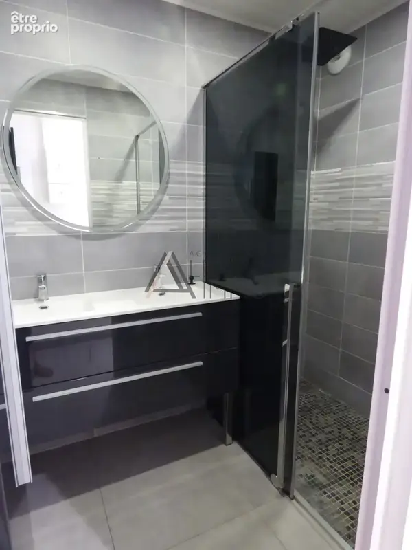Appartement 5 pièces + plave privative - 102.44 m2 - Les Caillols 13011 Marseille - 245 000 €* - photo 11