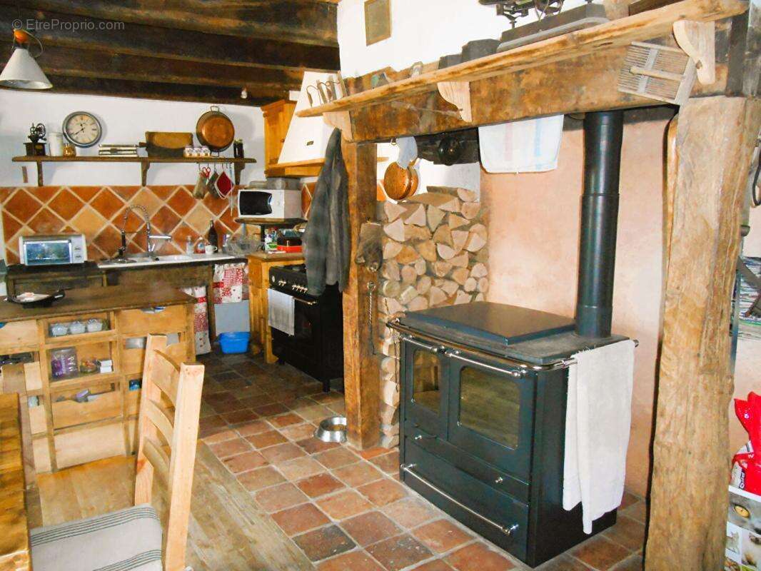 Maison de tradition d'un village savoyard - Chamoux Sur Gelon - photo 6