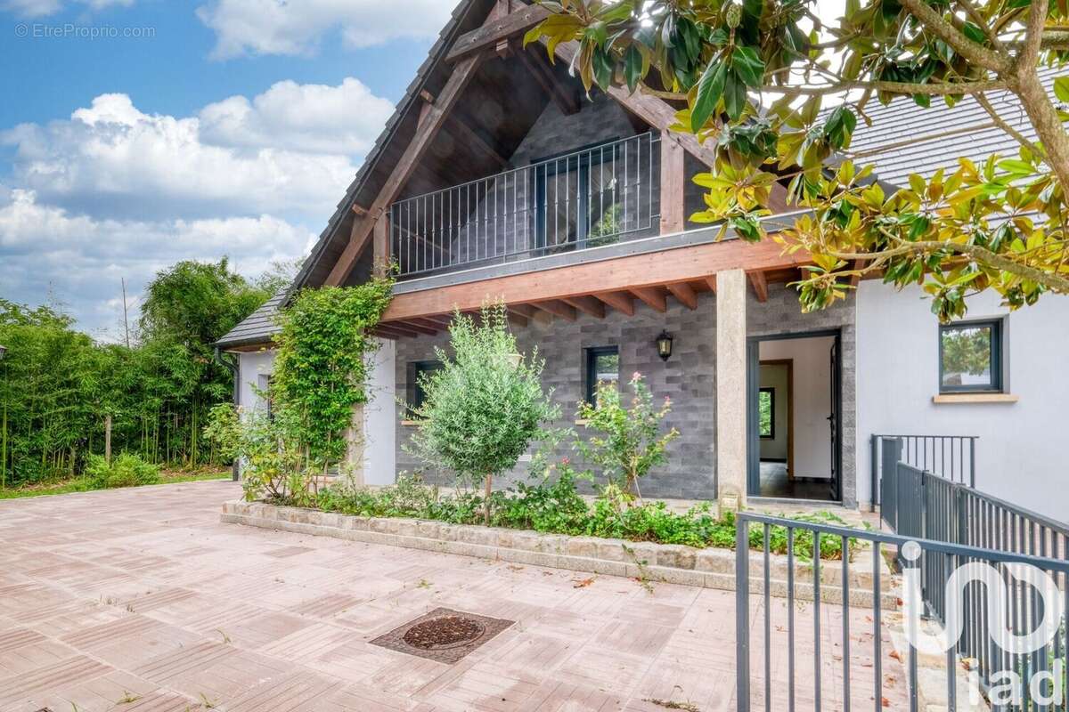 Photo 2 - Maison à LESCHES