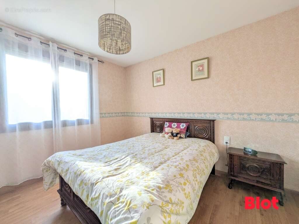 Maison à SERVON-SUR-VILAINE