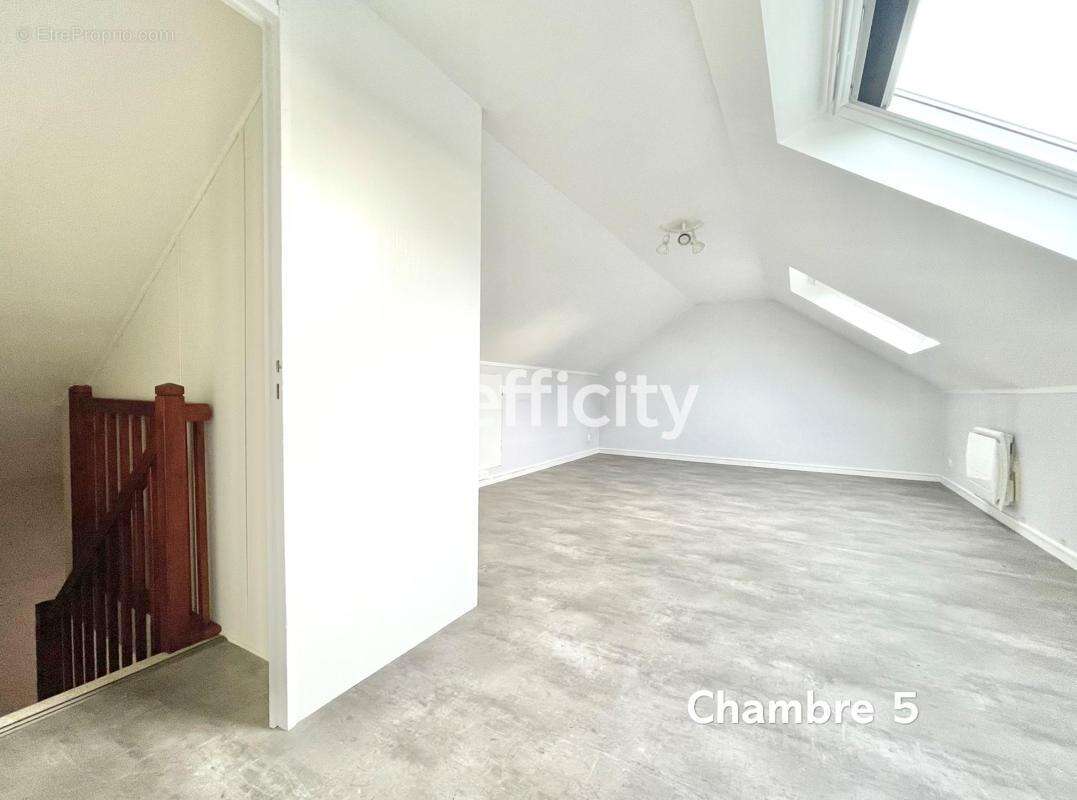 Maison à EPINAY-SUR-ORGE