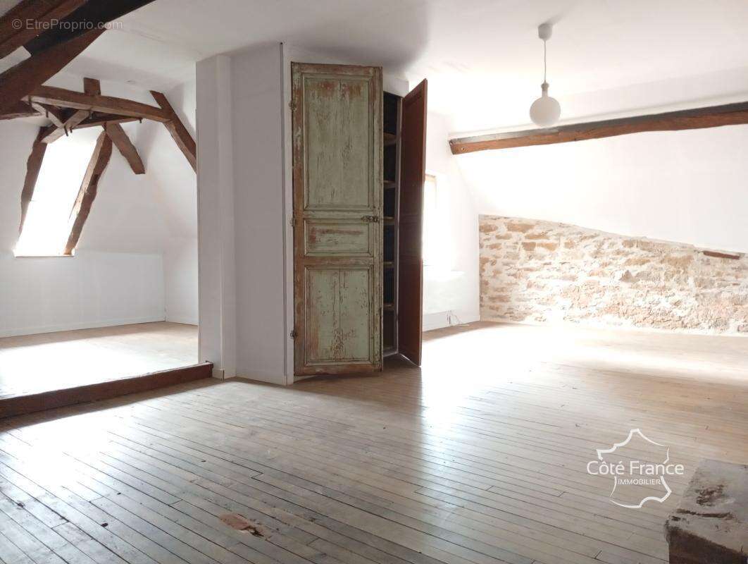 Maison à MIERS