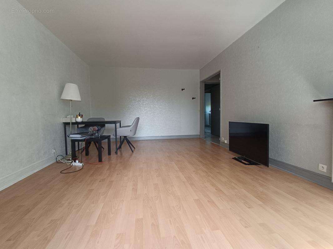 Appartement à PLAISIR