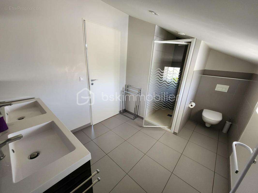 Ensemble immobilier : maison + appartement avec piscine - photo 4