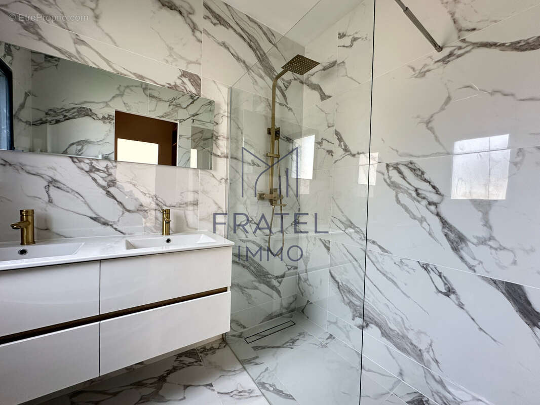 Villa contemporaine 143 m2 avec piscine - photo 14