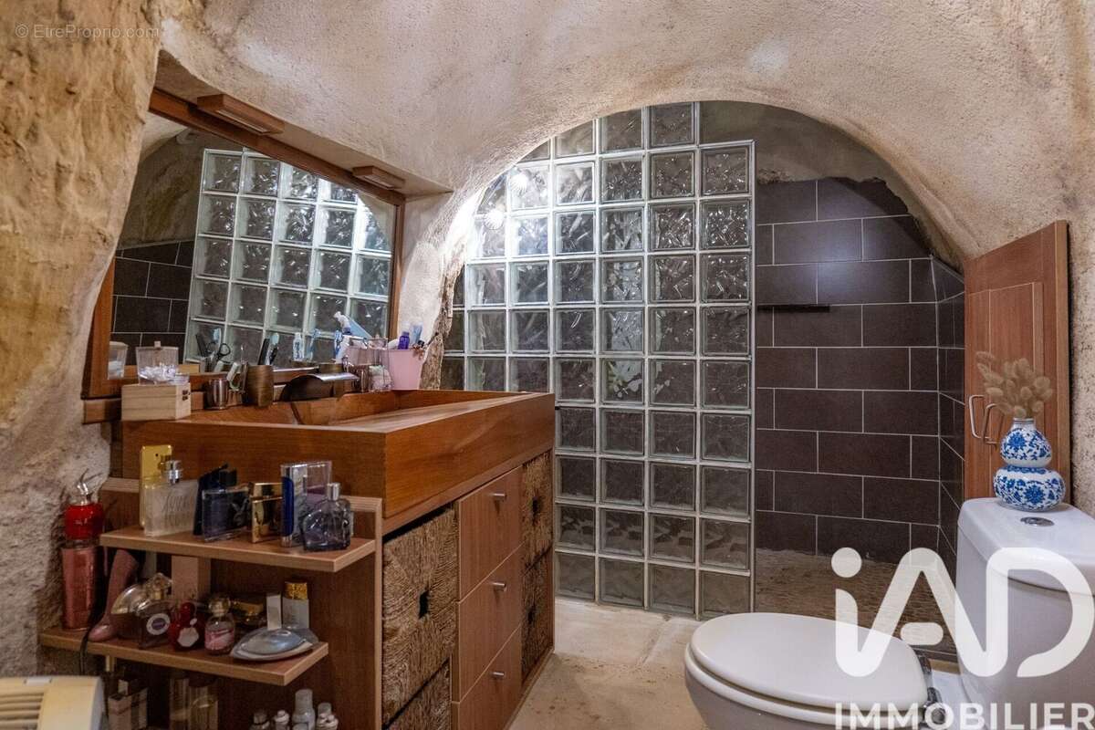 Maison 102 m² à Bueil-En-Touraine  - photo 8