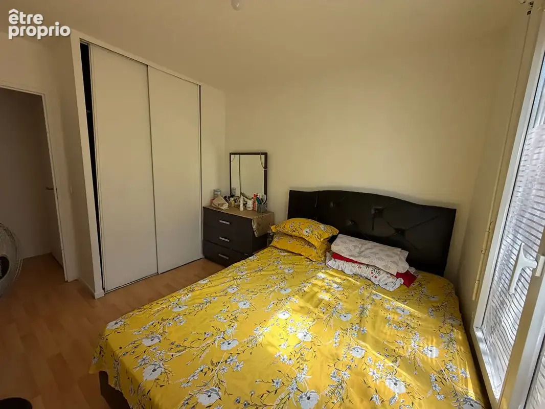 La courneuve ? 3 pièces récent avec parking ? idéal résidence principale ou investissement ? 215 000 - photo 7