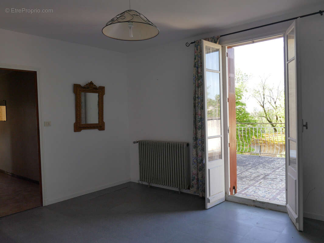 Maison à BAGAT-EN-QUERCY