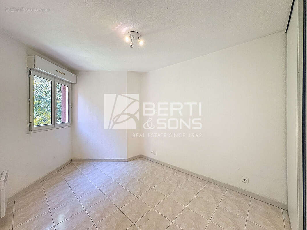 Appartement à MANDELIEU-LA-NAPOULE