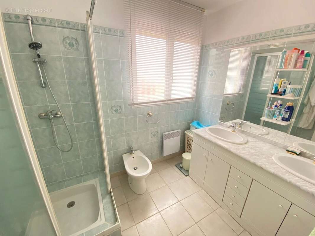 Maison à LA LONDE-LES-MAURES