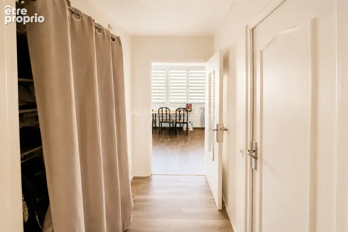 Appartement 3 pièces 65 m² à vendre à Sainte-Foy-Les-Lyon (69110) - photo 5