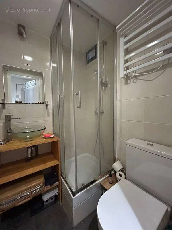 Appartement à PARIS-10E