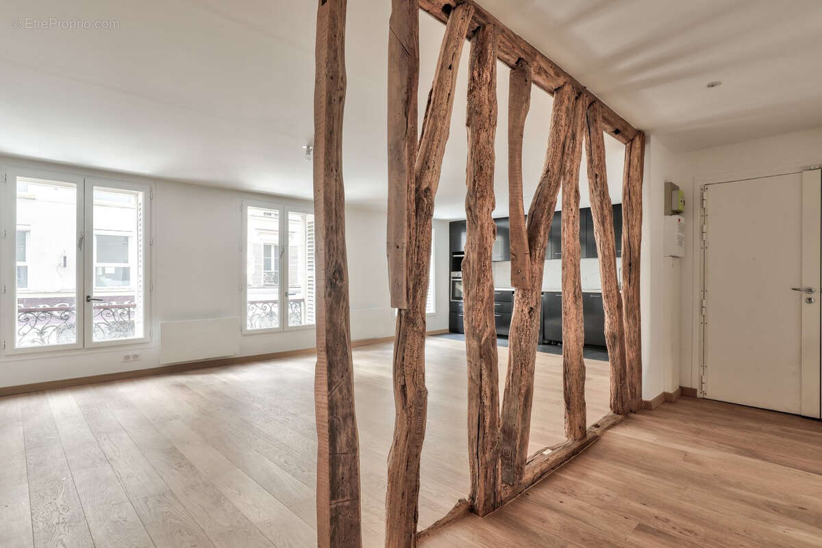 Appartement à LEVALLOIS-PERRET