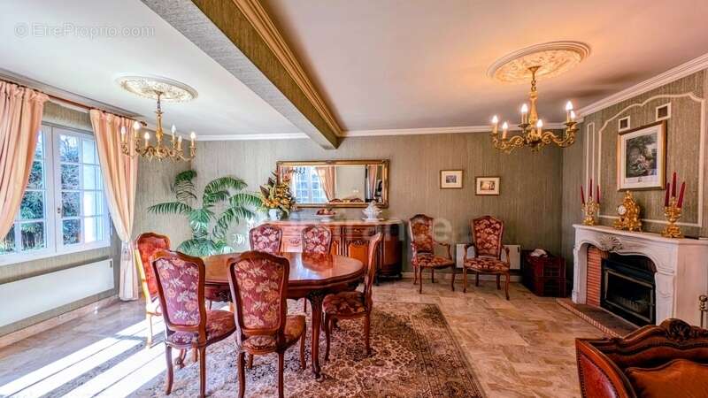 Maison à PLOUDANIEL