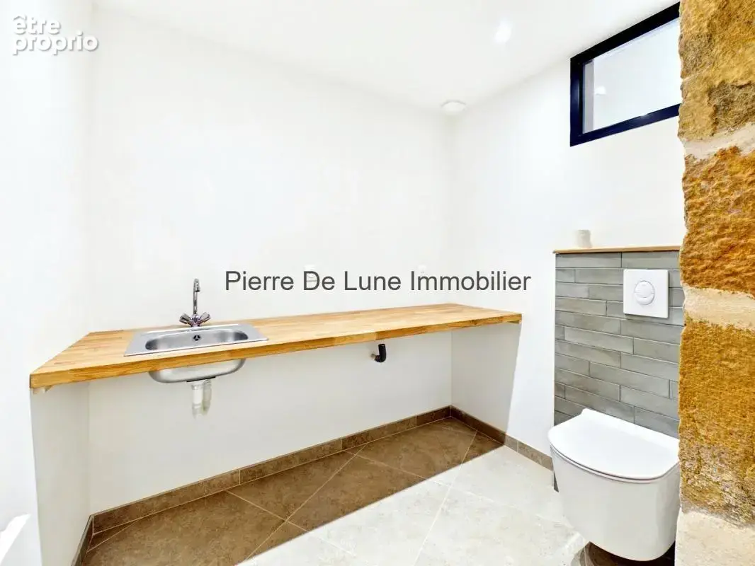 Maison en pierres dorées rénovée, Moiré - photo 8