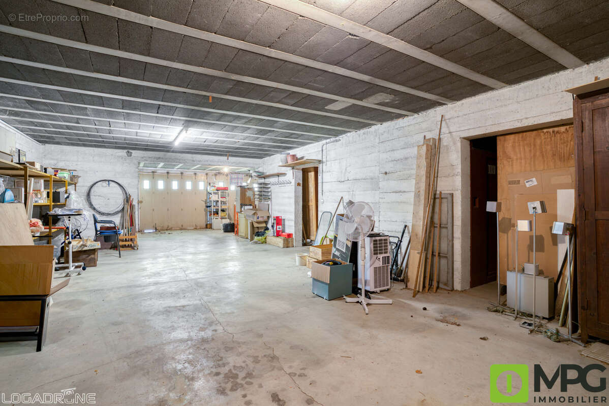 Maison à SAINTE-LIVRADE-SUR-LOT