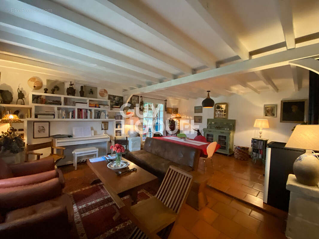 Maison à ABZAC