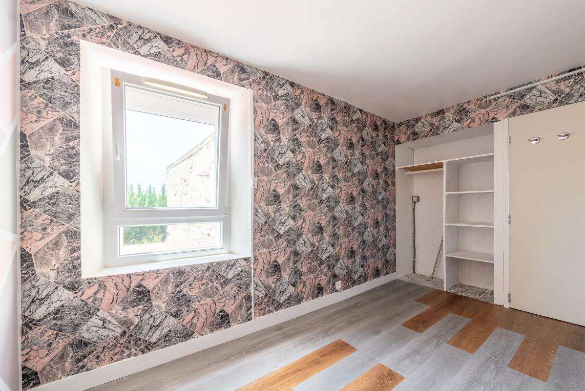 Maison de 4 pièces de 90 m² à Villeneuve-sous-Dammartin - photo 9