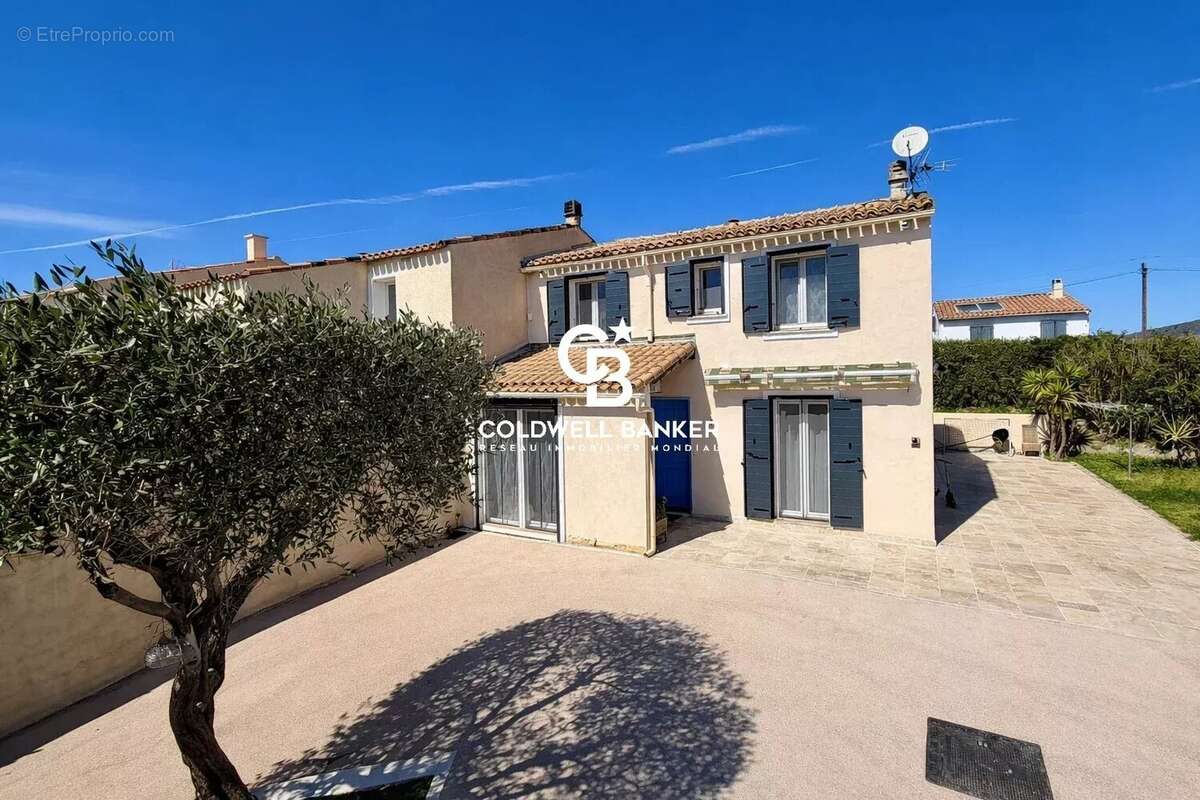 Maison à COGOLIN