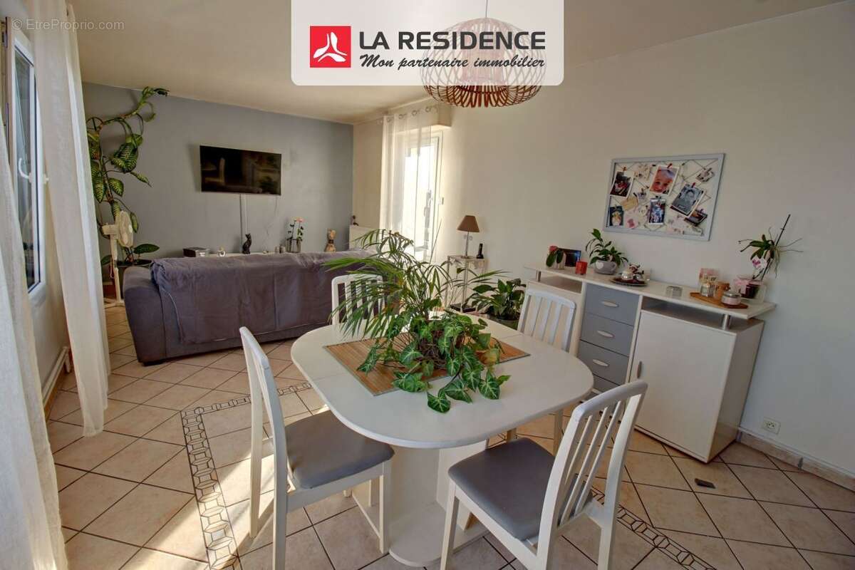 Appartement 68 m² à Conflans-Sainte-Honorine  - photo 8