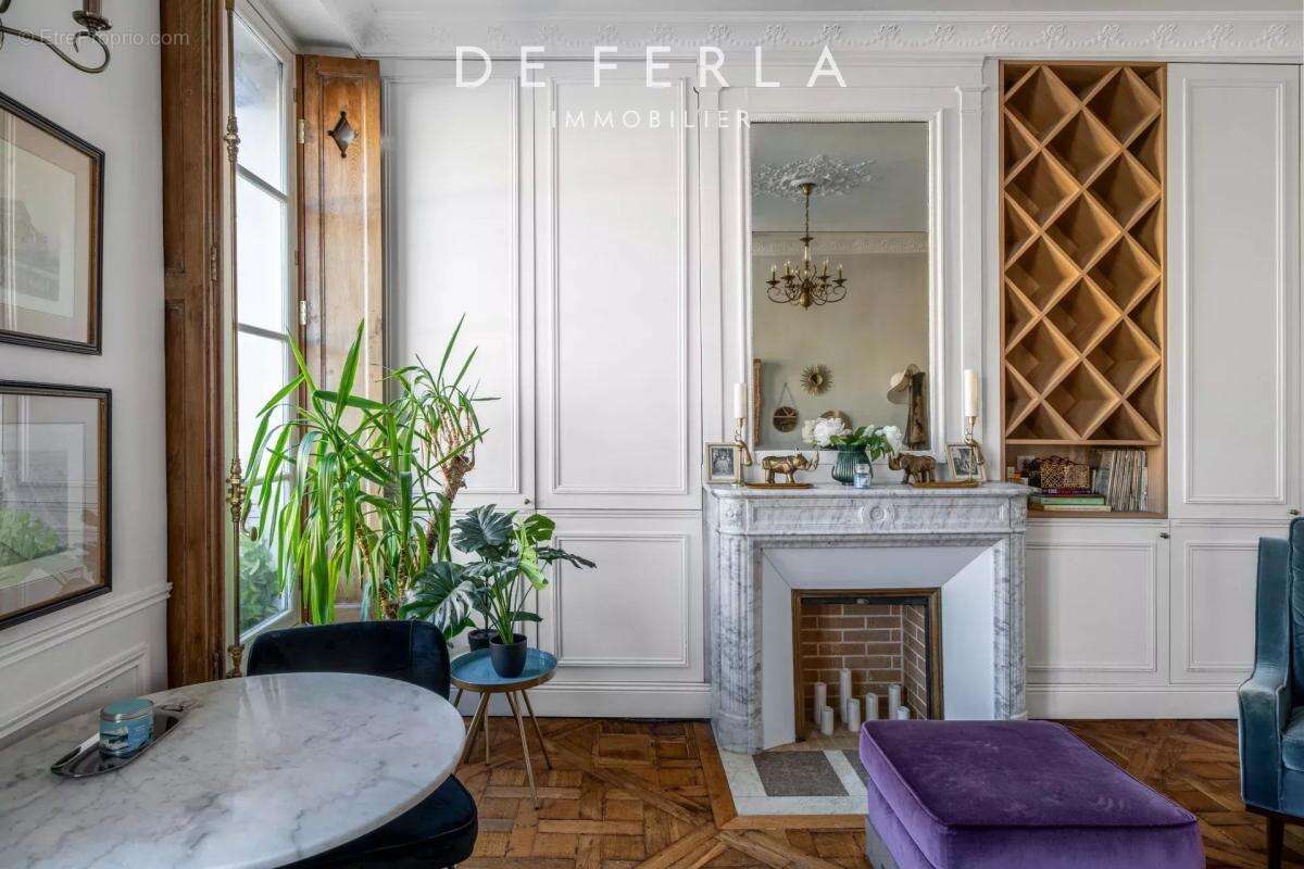 Appartement à PARIS-5E