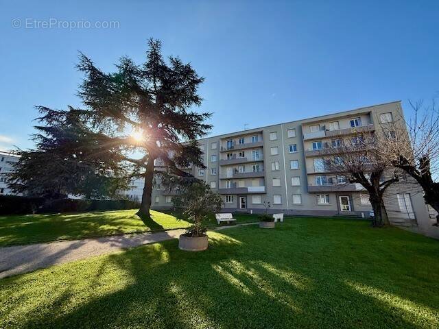 Appartement à ROMANS-SUR-ISERE