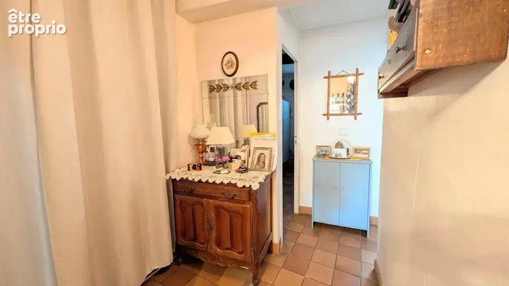 CARCES Appartement T3 2ème étage - photo 8