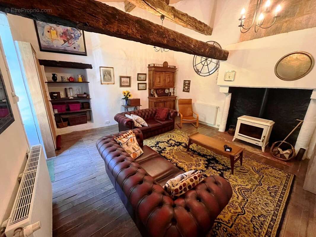 Maison à VERTEILLAC